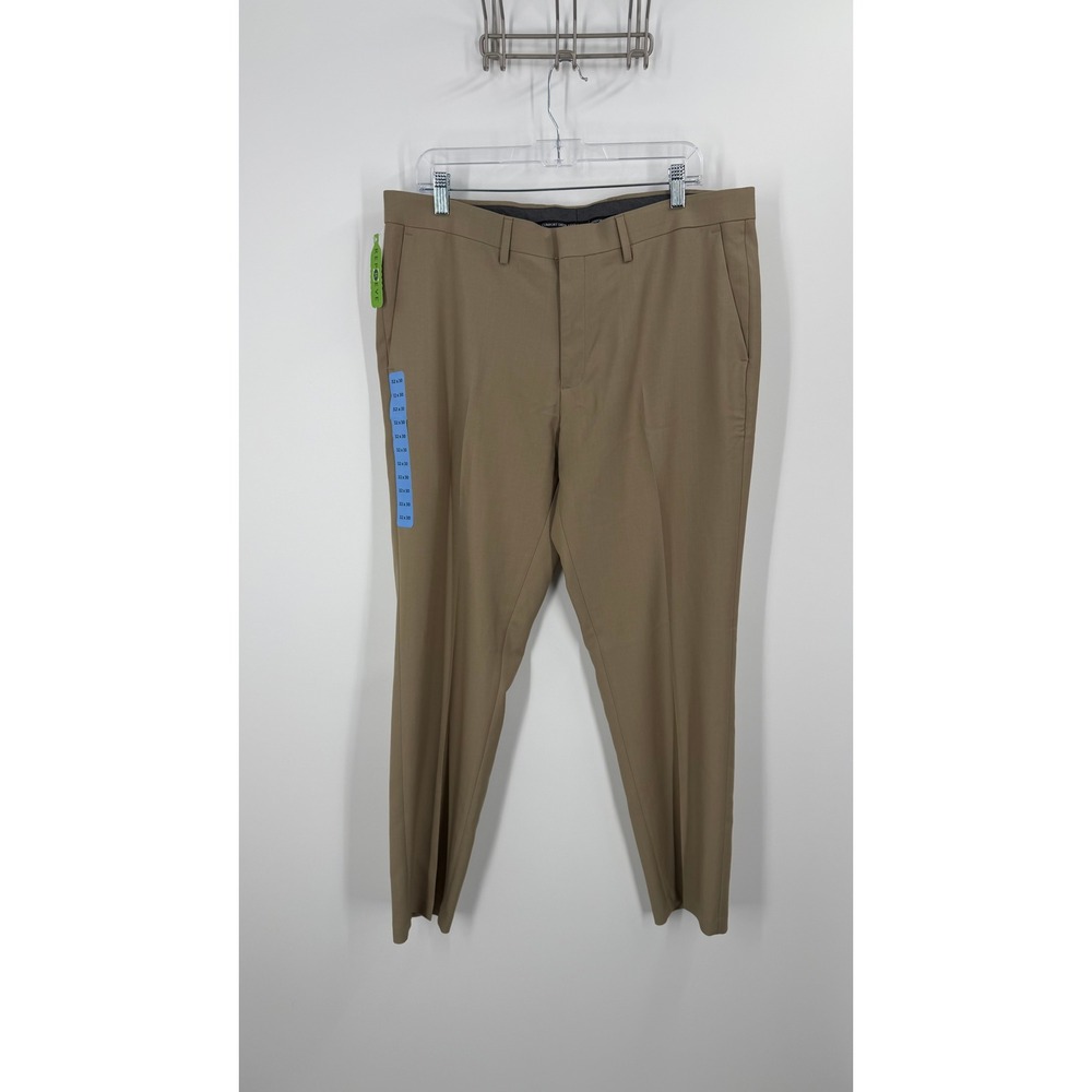 Haggar Performance Comfort Mens 32x30 Tan Straight Fit Premium Flex Pants